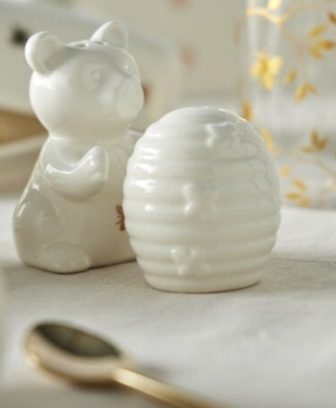 Honey Bear Salt and Pepper Shaker Set